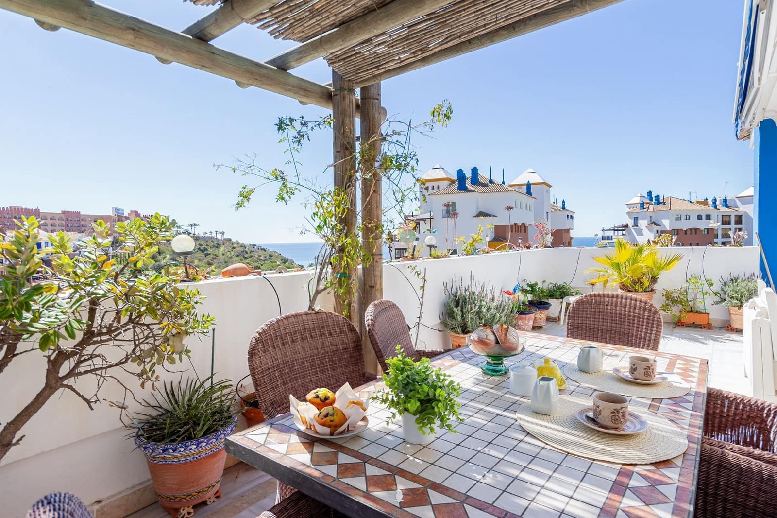 4 soveværelse Penthouse til salg i Almunecar med swimmingpool garage - € 455.000 (Ref: 8869297)