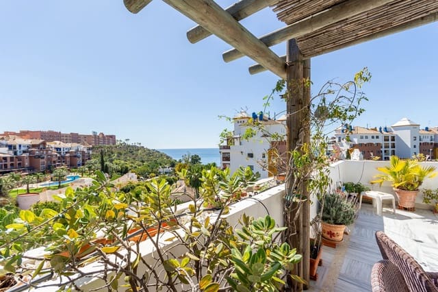 4 soveværelse Penthouse til salg i Almuñécar med swimmingpool garage - € 455.000 (Ref: 8869297)