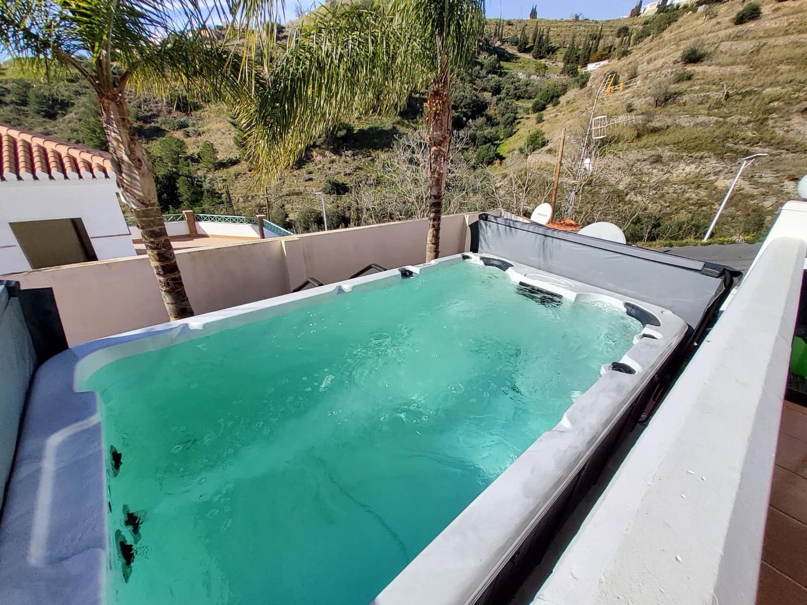 4 soverom Villa til salgs i Almunecar med garasje - € 469 000 (Ref: 8902005)