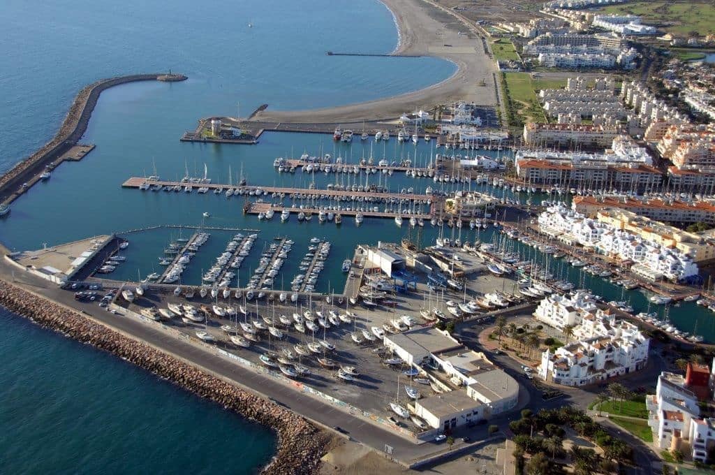 3 soverom Leilighet til salgs i Almerimar med svømmebasseng garasje - € 280 000 (Ref: 8921052)