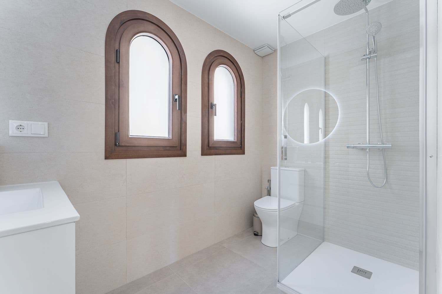 3 soveværelse Villa til salg i Almunecar med swimmingpool garage - € 280.000 (Ref: 8934849)