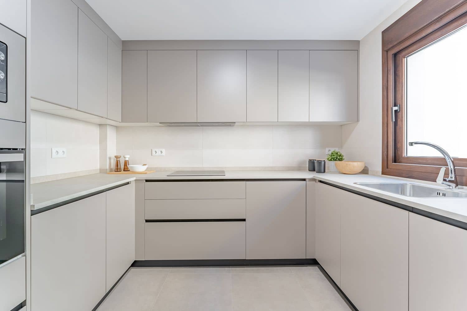 3 soveværelse Villa til salg i Almunecar med swimmingpool garage - € 280.000 (Ref: 8934849)