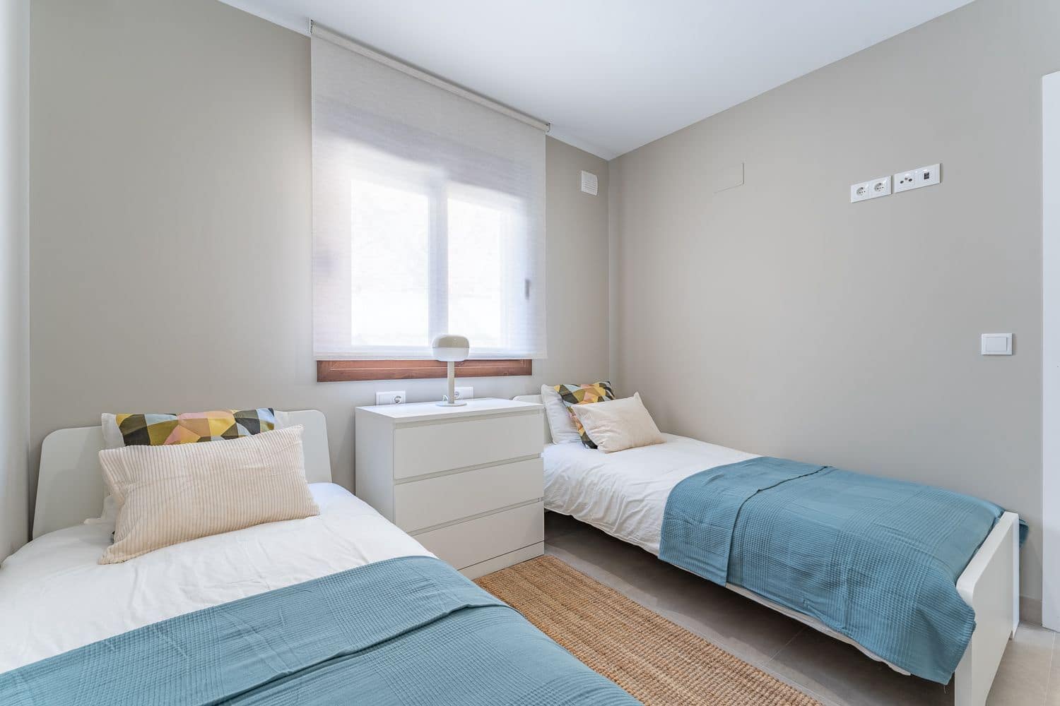 3 soveværelse Villa til salg i Almunecar med swimmingpool garage - € 280.000 (Ref: 8934849)