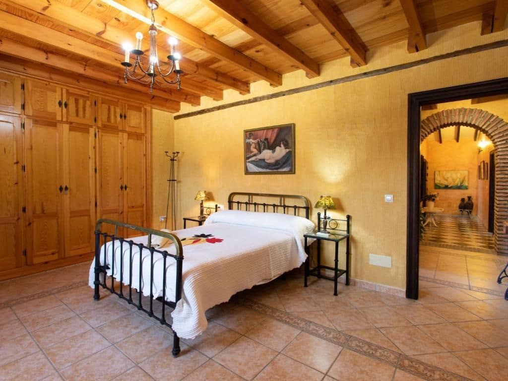 7 soveværelse Finca/Landehus til salg i Motril med swimmingpool garage - € 999.000 (Ref: 8971845)