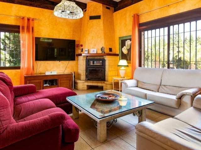 7 soverom Finca/Herregård til salgs i Motril med svømmebasseng garasje - € 999 000 (Ref: 8971845)