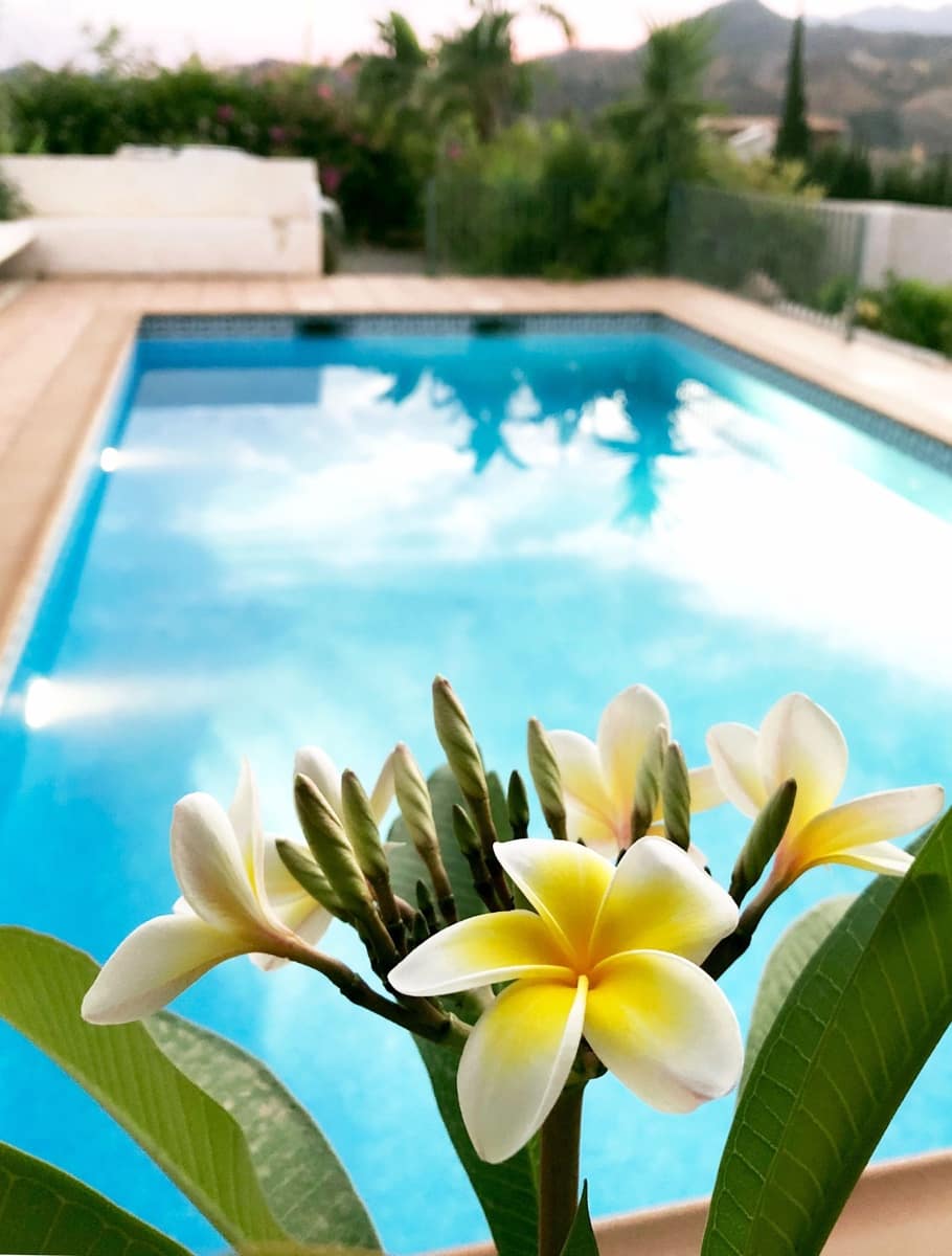 4 soveværelse Finca/Landehus til salg i Almunecar med swimmingpool garage - € 499.000 (Ref: 9008398)