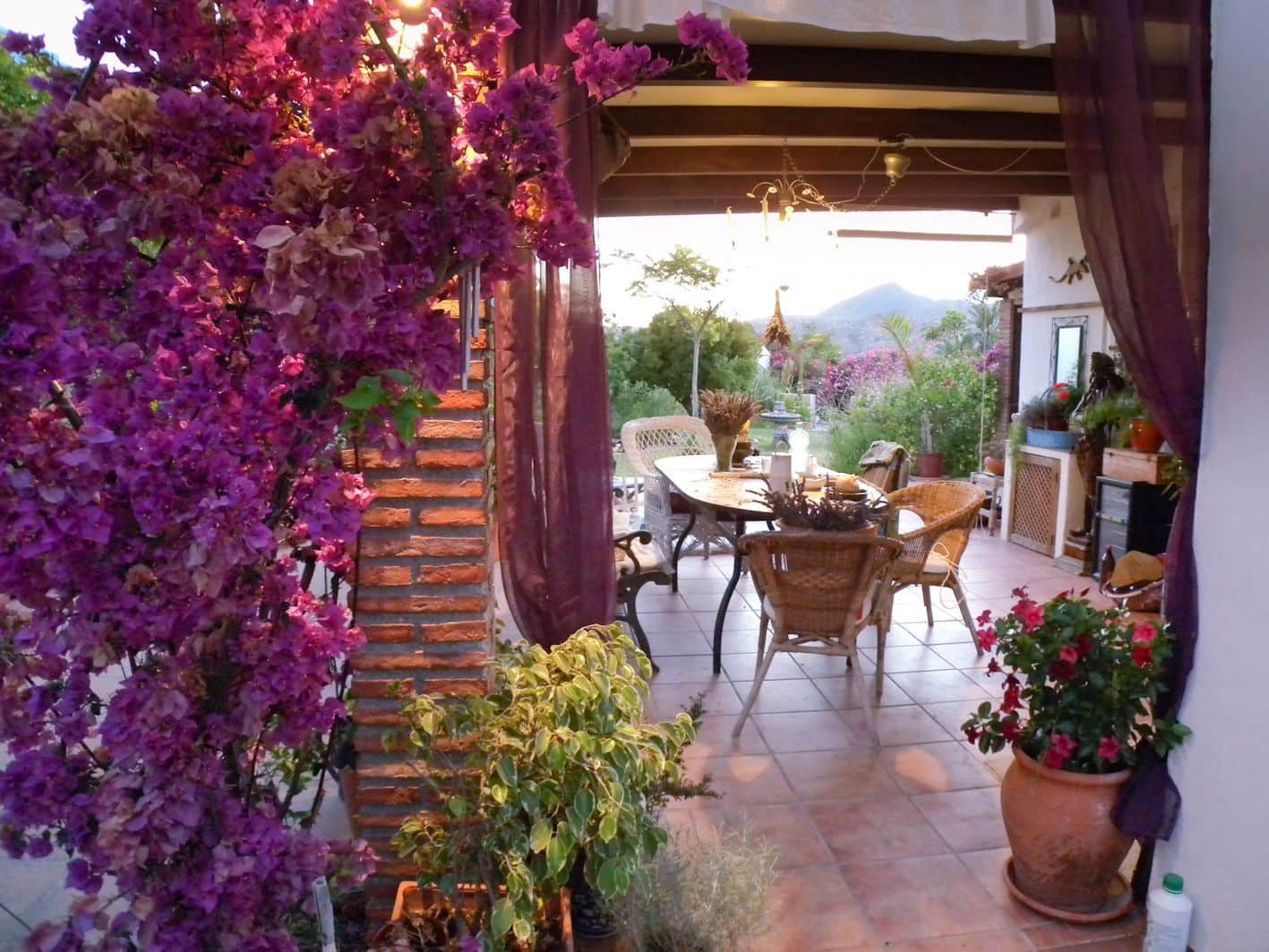 4 soveværelse Finca/Landehus til salg i Almunecar med swimmingpool garage - € 499.000 (Ref: 9008398)