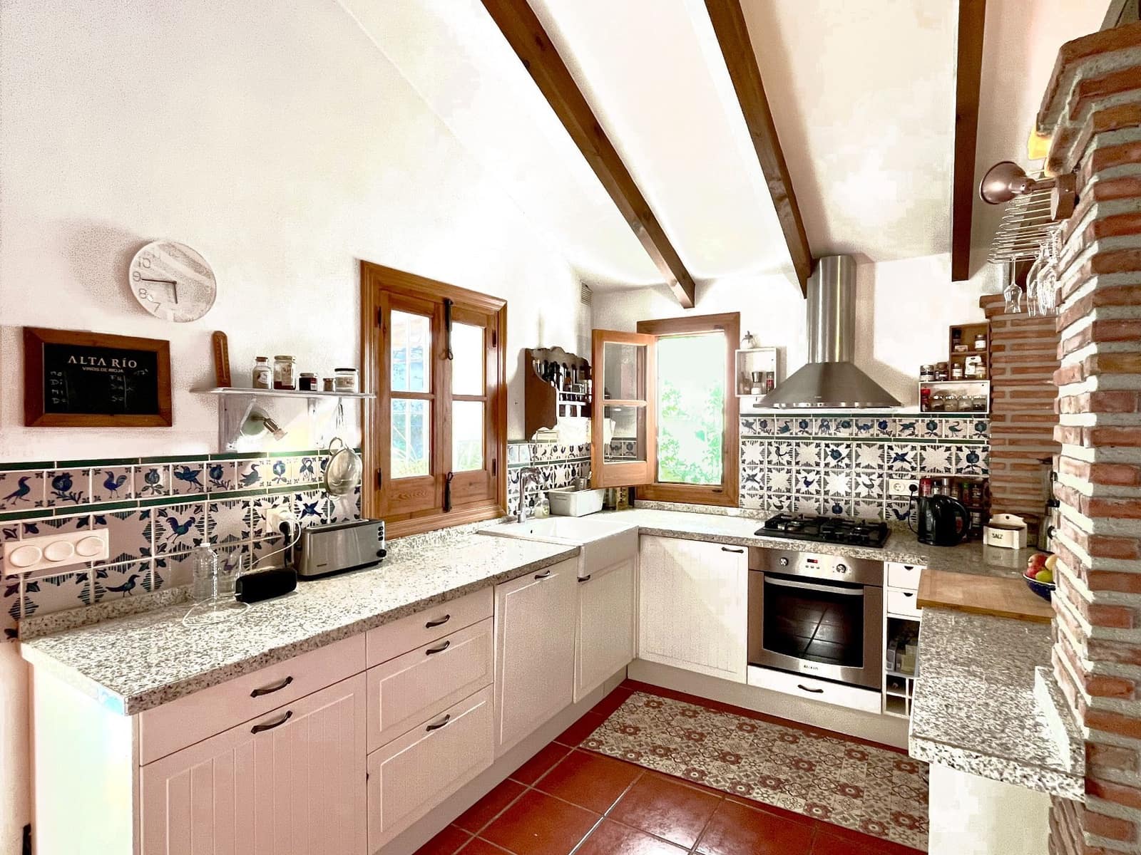 4 soveværelse Finca/Landehus til salg i Almunecar med swimmingpool garage - € 499.000 (Ref: 9008398)