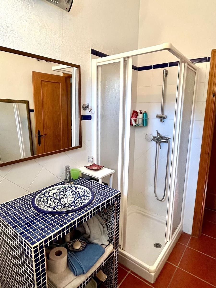 4 soveværelse Finca/Landehus til salg i Almunecar med swimmingpool garage - € 499.000 (Ref: 9008398)