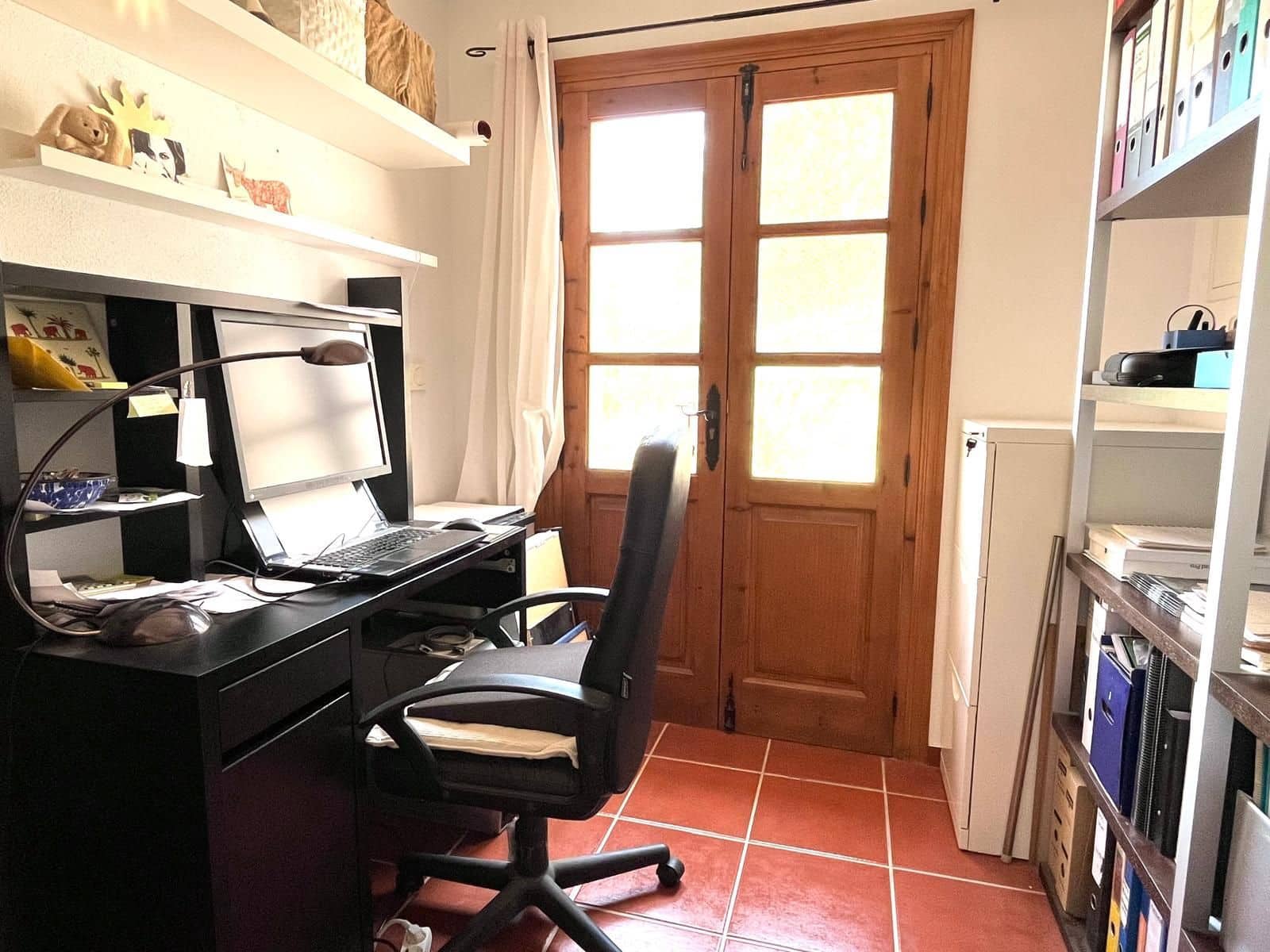 4 soveværelse Finca/Landehus til salg i Almunecar med swimmingpool garage - € 499.000 (Ref: 9008398)