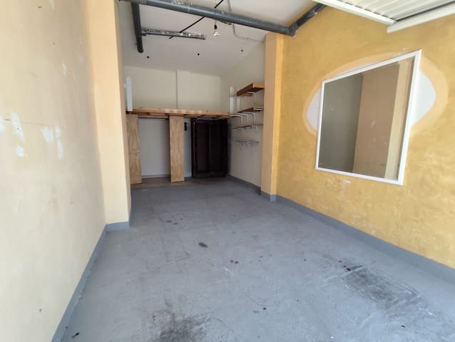 Garage til salg i Almuñécar - € 39.900 (Ref: 9013575)