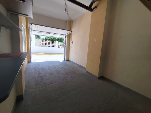 Garage til salg i Almuñécar - € 39.900 (Ref: 9013575)