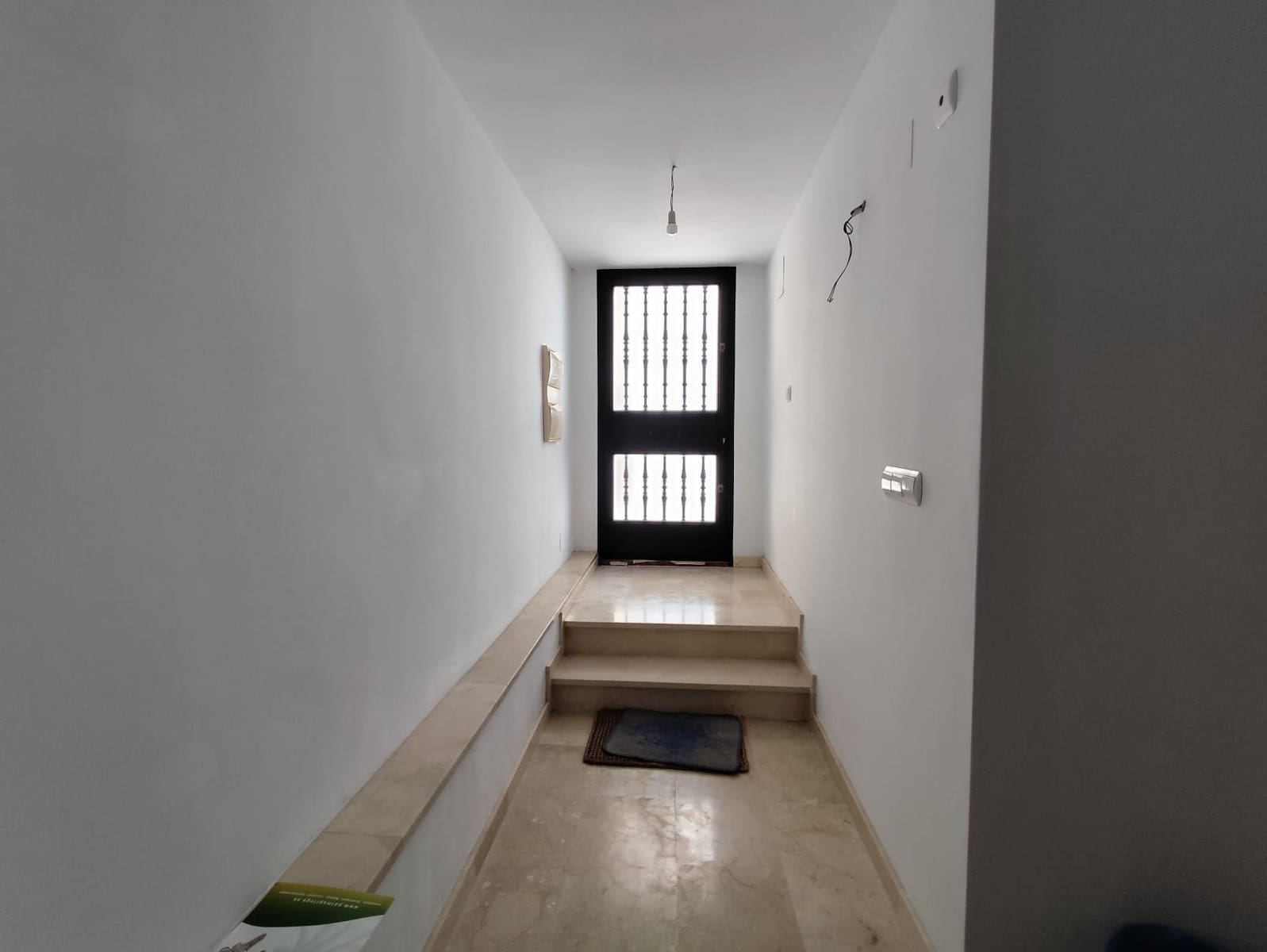 3 soveværelse Semi-Rækkehus til salg i Jete med garage - € 190.000 (Ref: 9022822)