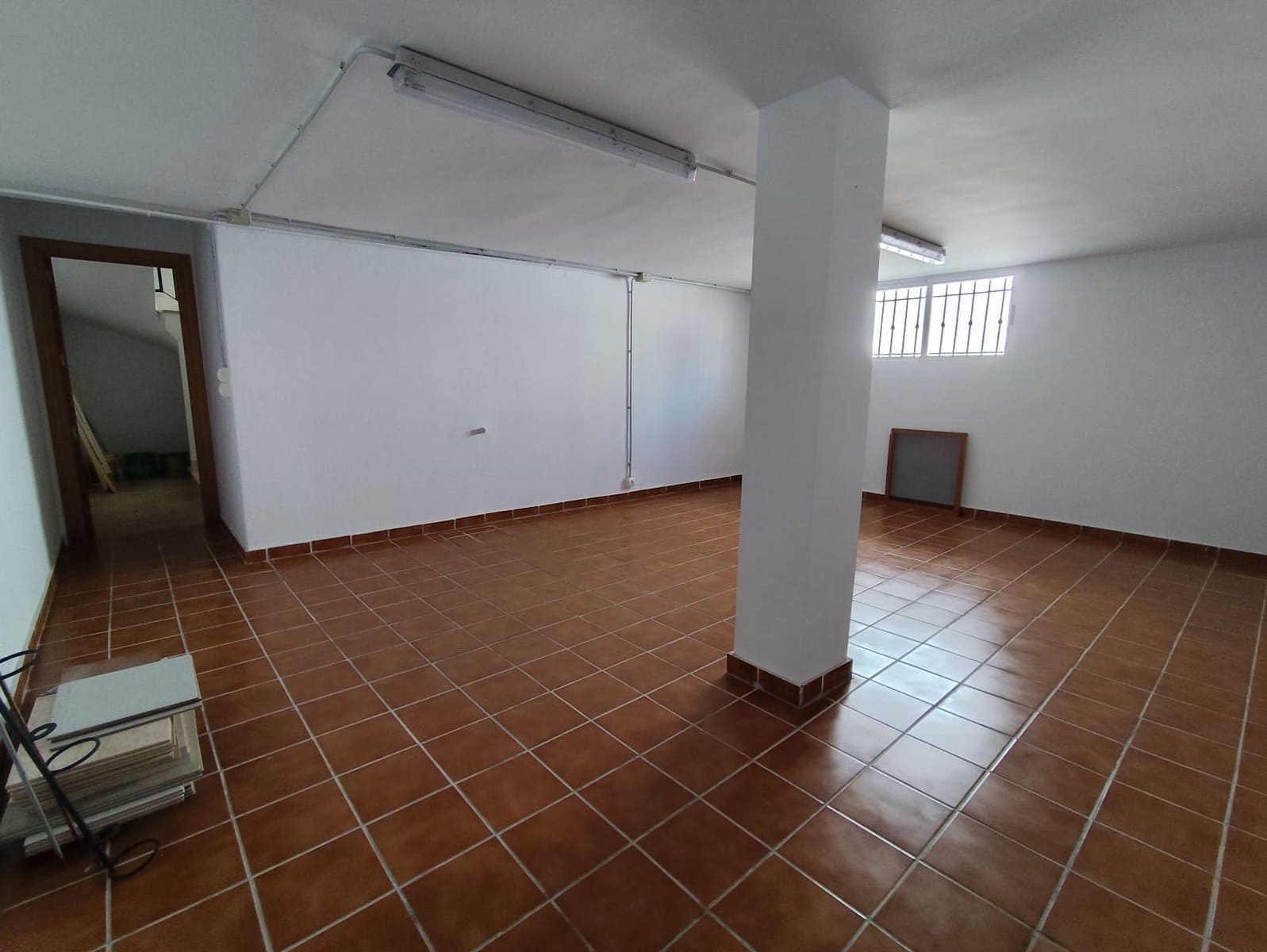 3 soveværelse Semi-Rækkehus til salg i Jete med garage - € 190.000 (Ref: 9022822)