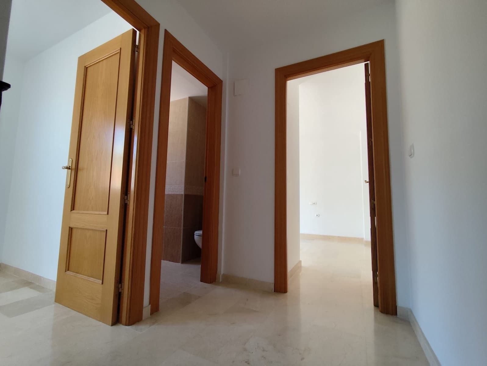 3 soveværelse Semi-Rækkehus til salg i Jete med garage - € 190.000 (Ref: 9022822)