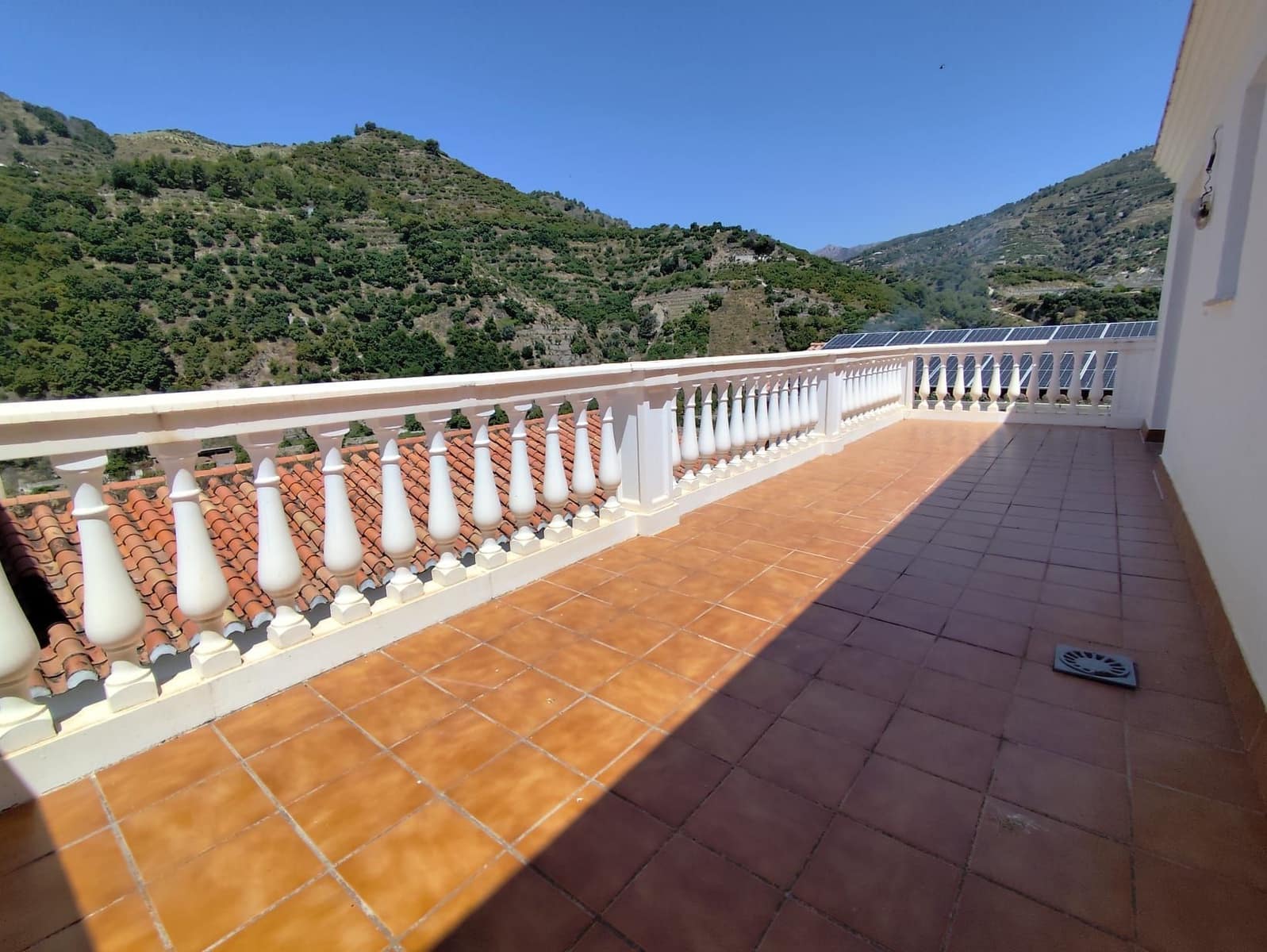 3 soveværelse Semi-Rækkehus til salg i Jete med garage - € 190.000 (Ref: 9022822)