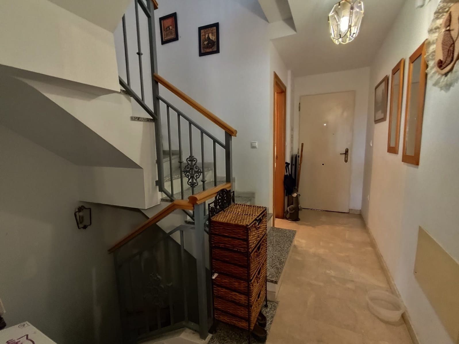 3 soveværelse Semi-Rækkehus til salg i Almunecar med garage - € 310.000 (Ref: 9136851)