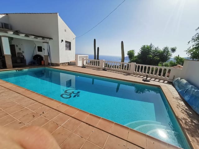 4 soveværelse Villa til salg i Almuñécar med swimmingpool garage - € 540.000 (Ref: 9141287)