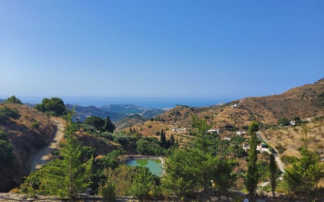 4 slaapkamer Finca/Landhuis te koop in Almuñécar met garage - € 350.000 (Ref: 9202148)