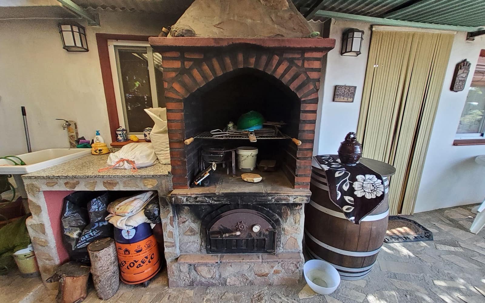 4 slaapkamer Finca/Landhuis te koop in Almunecar met garage - € 350.000 (Ref: 9202148)