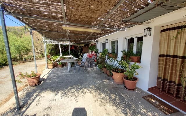 4 slaapkamer Finca/Landhuis te koop in Almuñécar met garage - € 350.000 (Ref: 9202148)