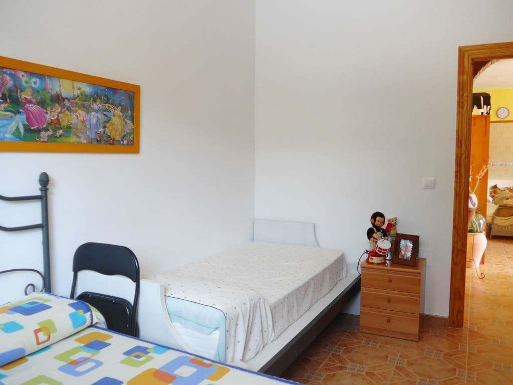 2 soveværelse Finca/Landehus til salg i Otivar med swimmingpool garage - € 214.000 (Ref: 9219670)