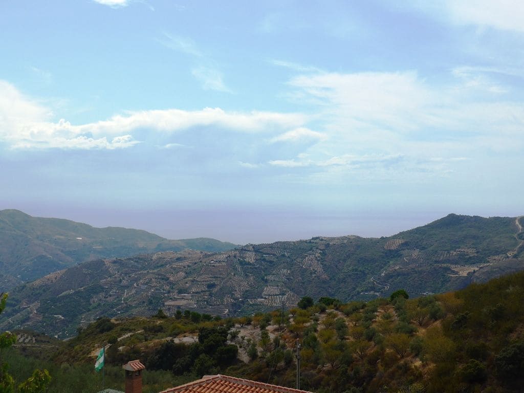 2 soveværelse Finca/Landehus til salg i Otivar med swimmingpool garage - € 214.000 (Ref: 9219670)