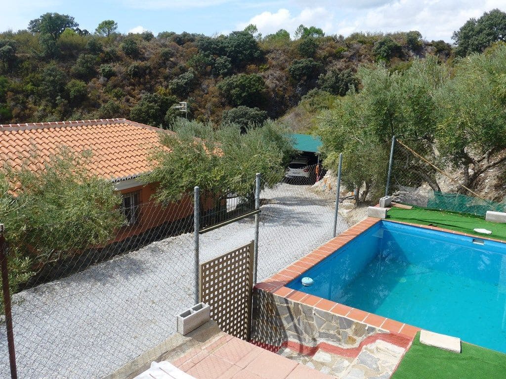 2 soveværelse Finca/Landehus til salg i Otivar med swimmingpool garage - € 214.000 (Ref: 9219670)