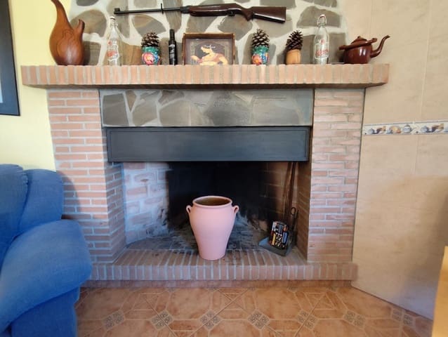 2 soveværelse Finca/Landehus til salg i Otívar med swimmingpool garage - € 214.000 (Ref: 9219670)