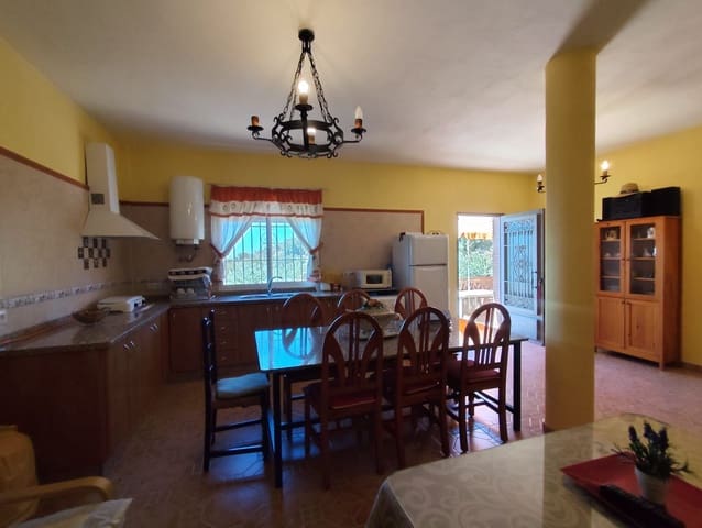 2 soveværelse Finca/Landehus til salg i Otívar med swimmingpool garage - € 214.000 (Ref: 9219670)