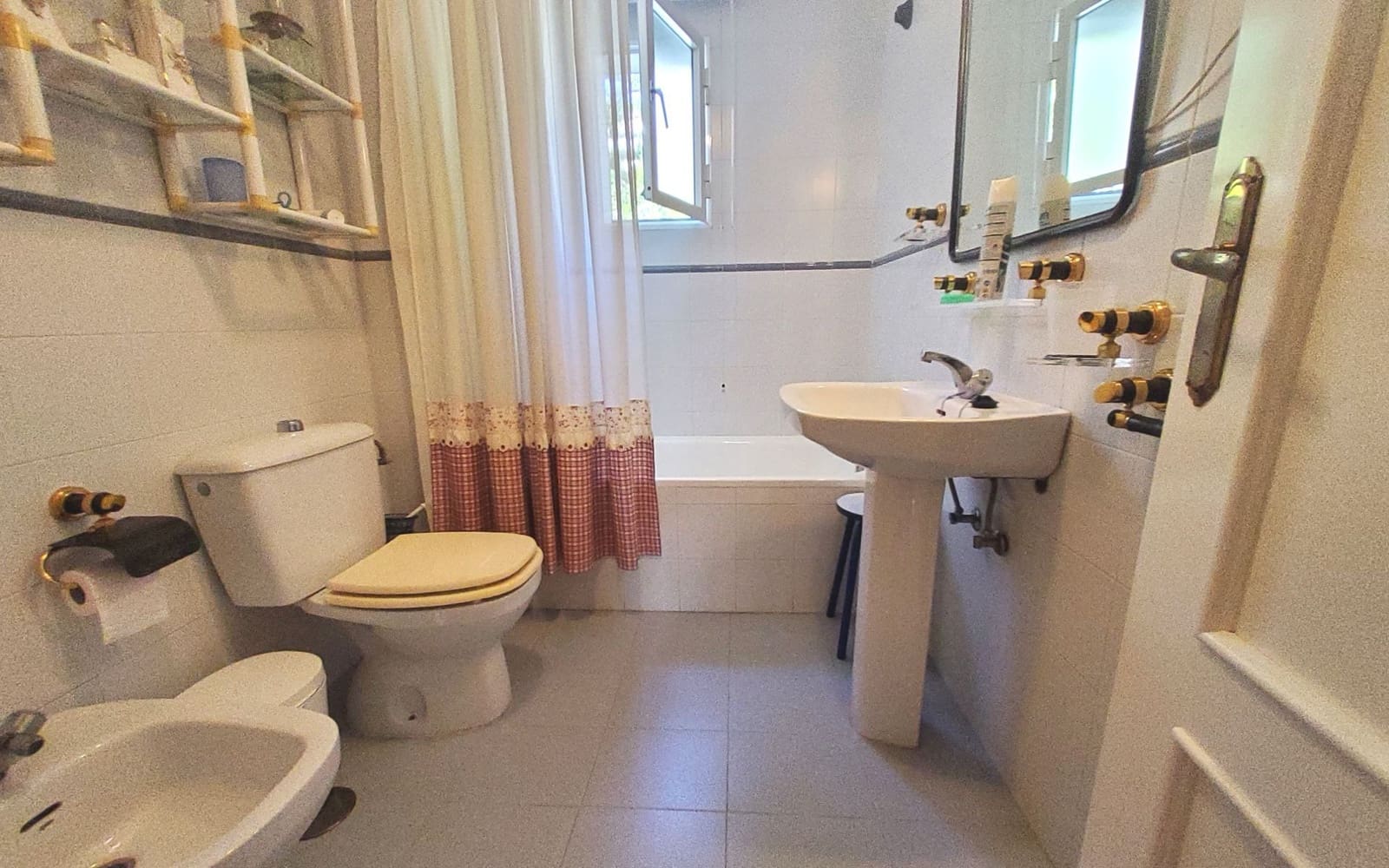 4 slaapkamer Villa te koop in Almunecar met zwembad garage - € 625.000 (Ref: 9232158)