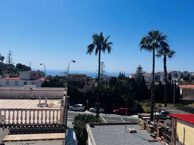 4 soveværelse Villa til salg i Almuñécar med swimmingpool garage - € 299.900 (Ref: 9262155)