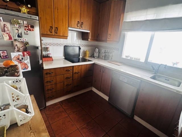 4 soveværelse Villa til salg i Almuñécar med swimmingpool garage - € 299.900 (Ref: 9262155)