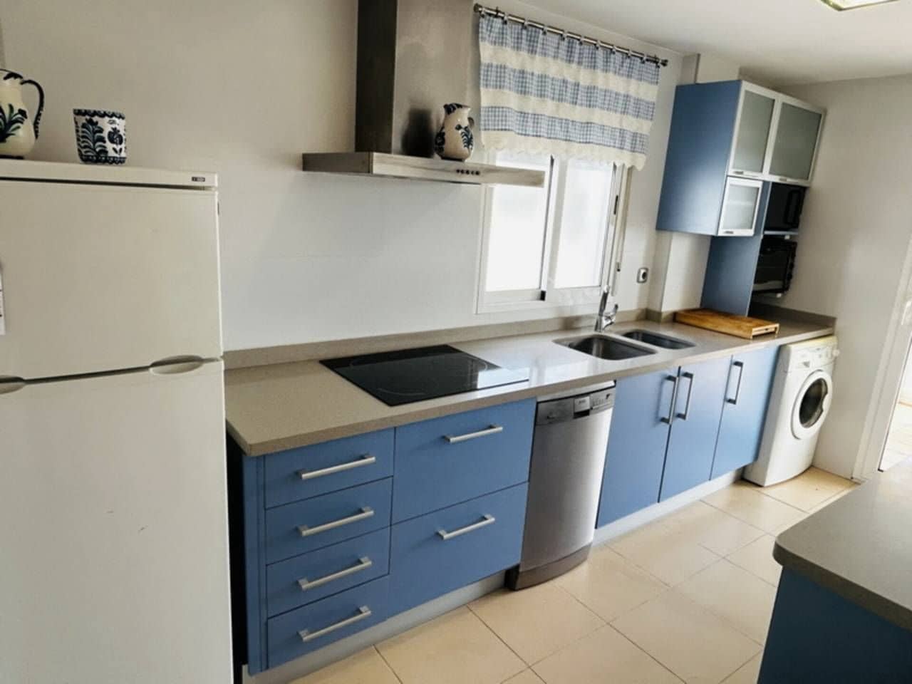 2 makuuhuone Kattohuoneisto myytävänä paikassa Almunecar mukana uima-altaan 
autotalli - 335 000 € (Ref: 9321431)