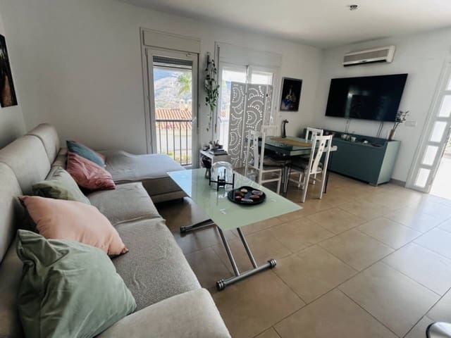 3 soveværelse Villa til salg i Almuñécar med swimmingpool - € 409.000 (Ref: 9321433)