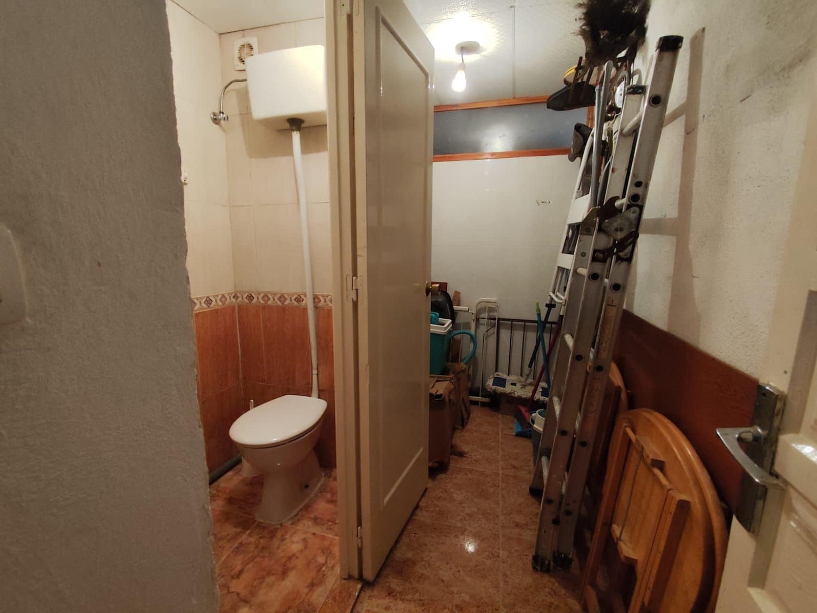 5 soverom Kjedet enebolig til salgs i Otivar - € 179 000 (Ref: 9378666)