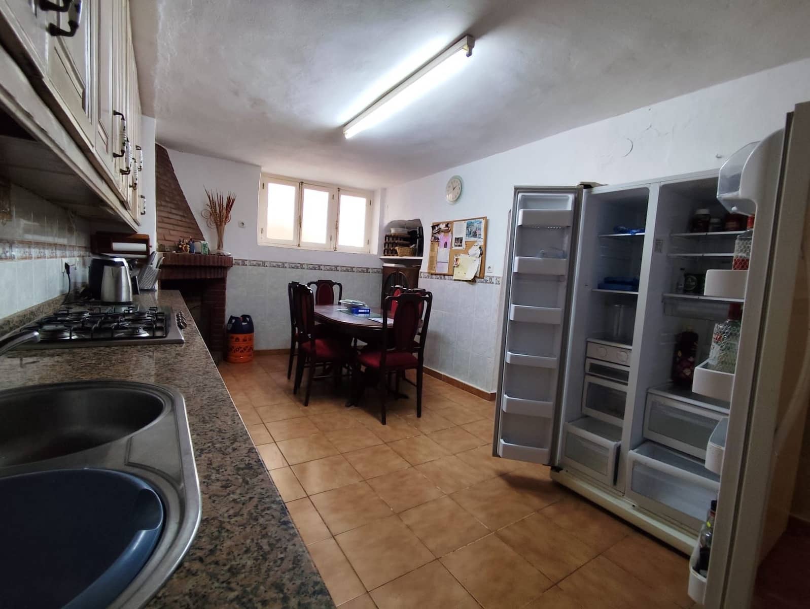 5 soverom Kjedet enebolig til salgs i Otivar - € 179 000 (Ref: 9378666)