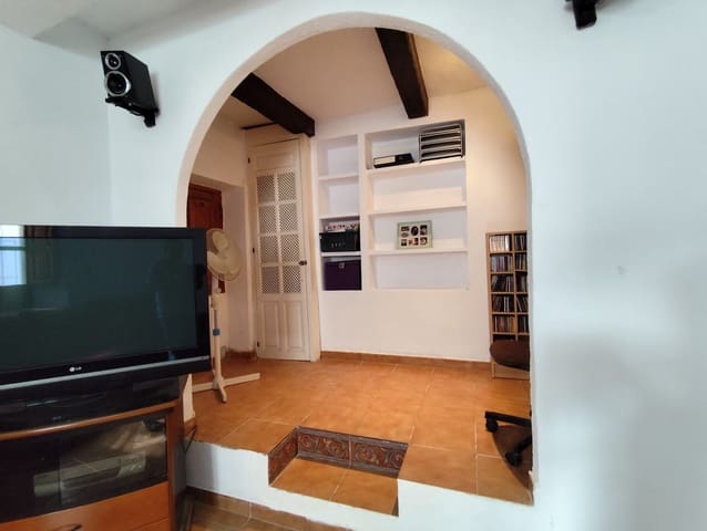 5 makuuhuone Paritalo myytävänä paikassa Otívar - 179 000 € (Ref: 9378666)