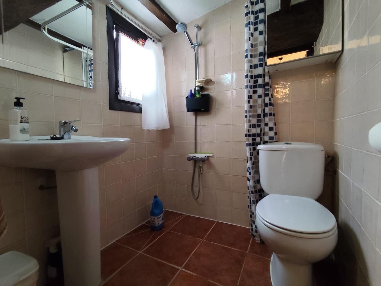 3 soverom Kjedet enebolig til salgs i Otivar - € 85 000 (Ref: 9402835)