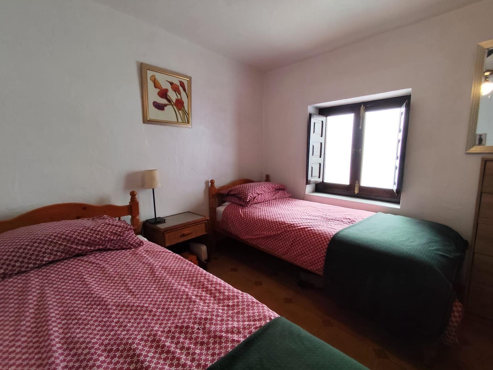 3 soverom Kjedet enebolig til salgs i Otivar - € 85 000 (Ref: 9402835)