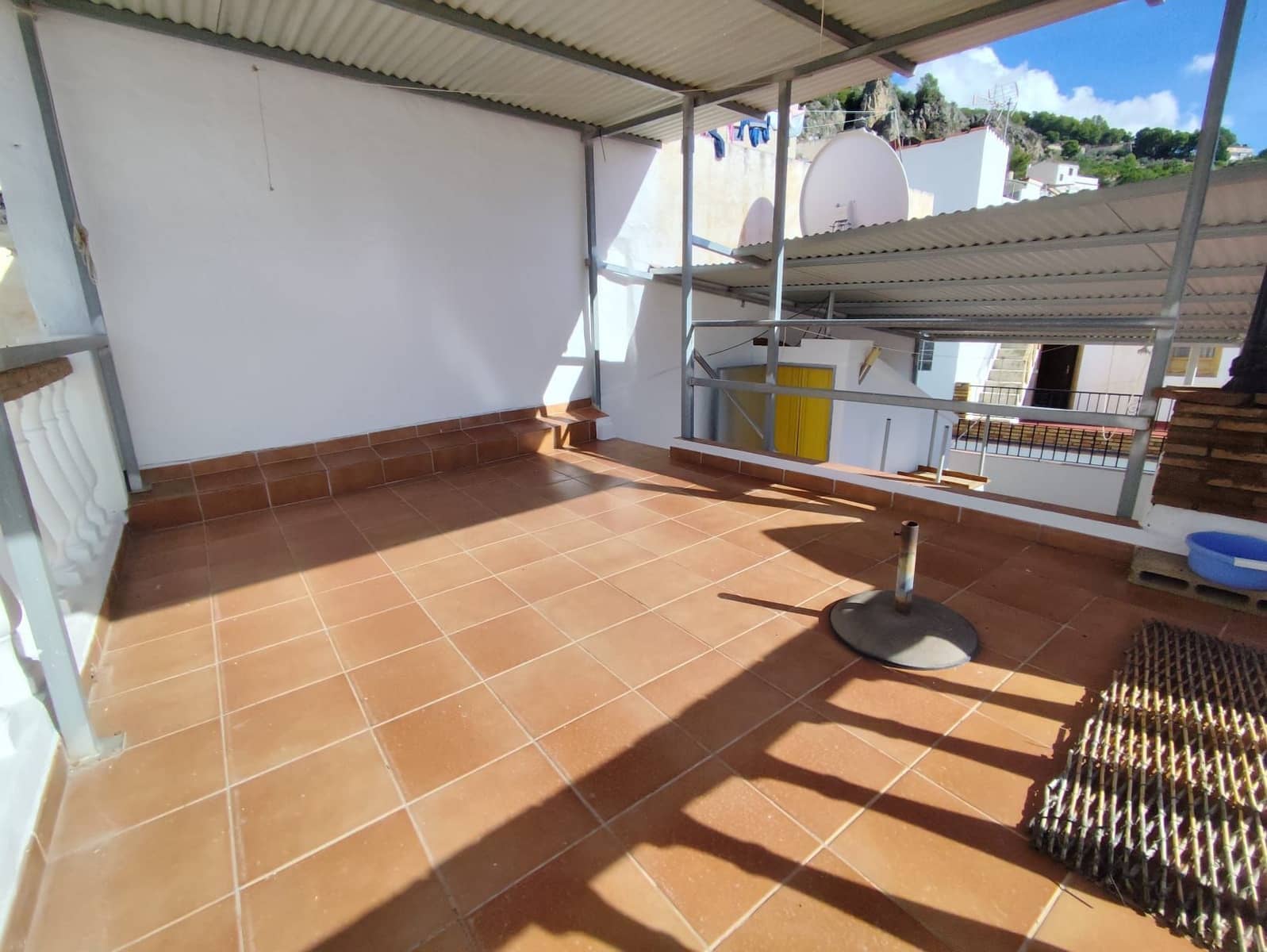 3 soverom Kjedet enebolig til salgs i Otivar - € 85 000 (Ref: 9402835)