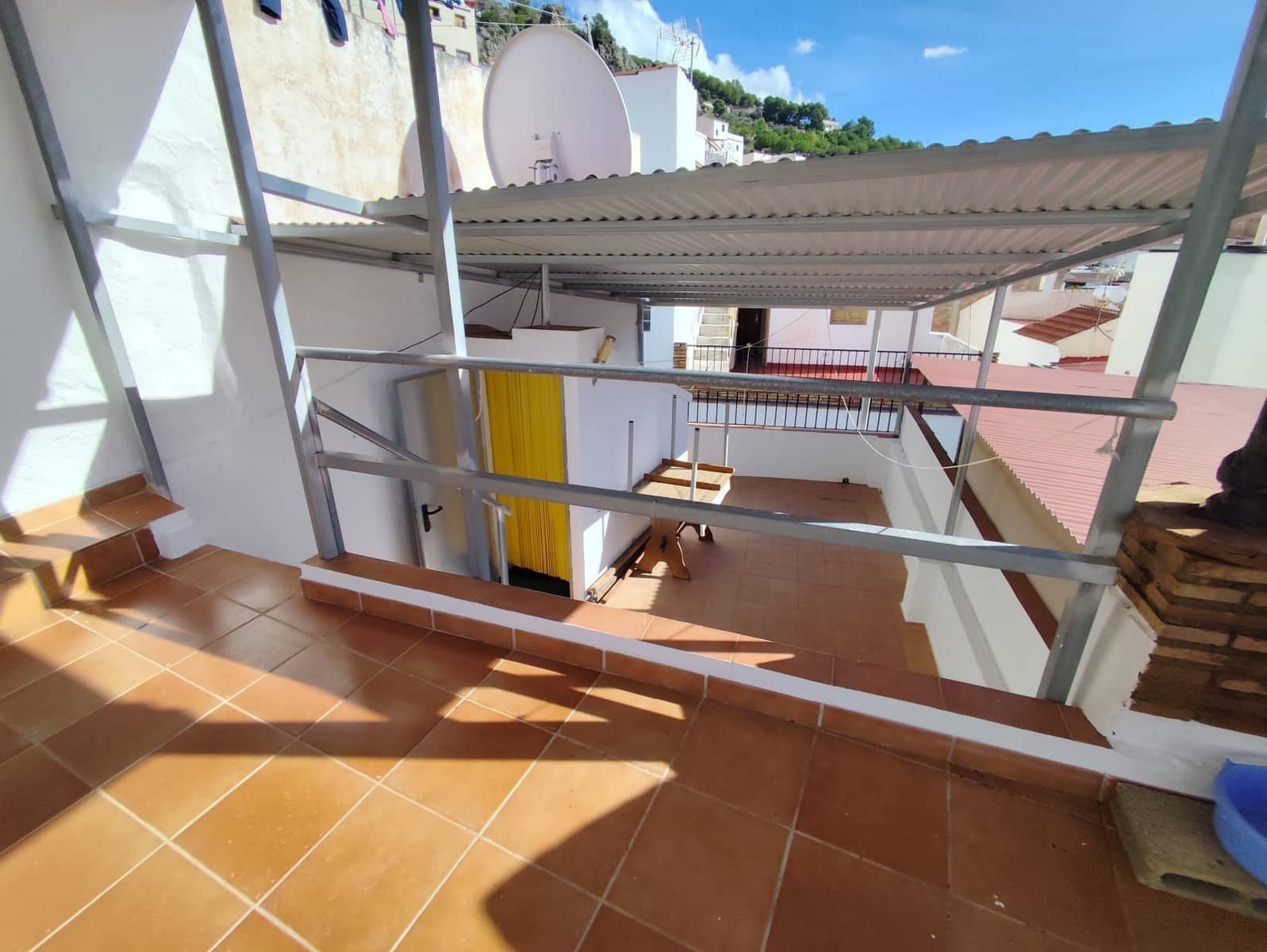 3 soverom Kjedet enebolig til salgs i Otivar - € 85 000 (Ref: 9402835)