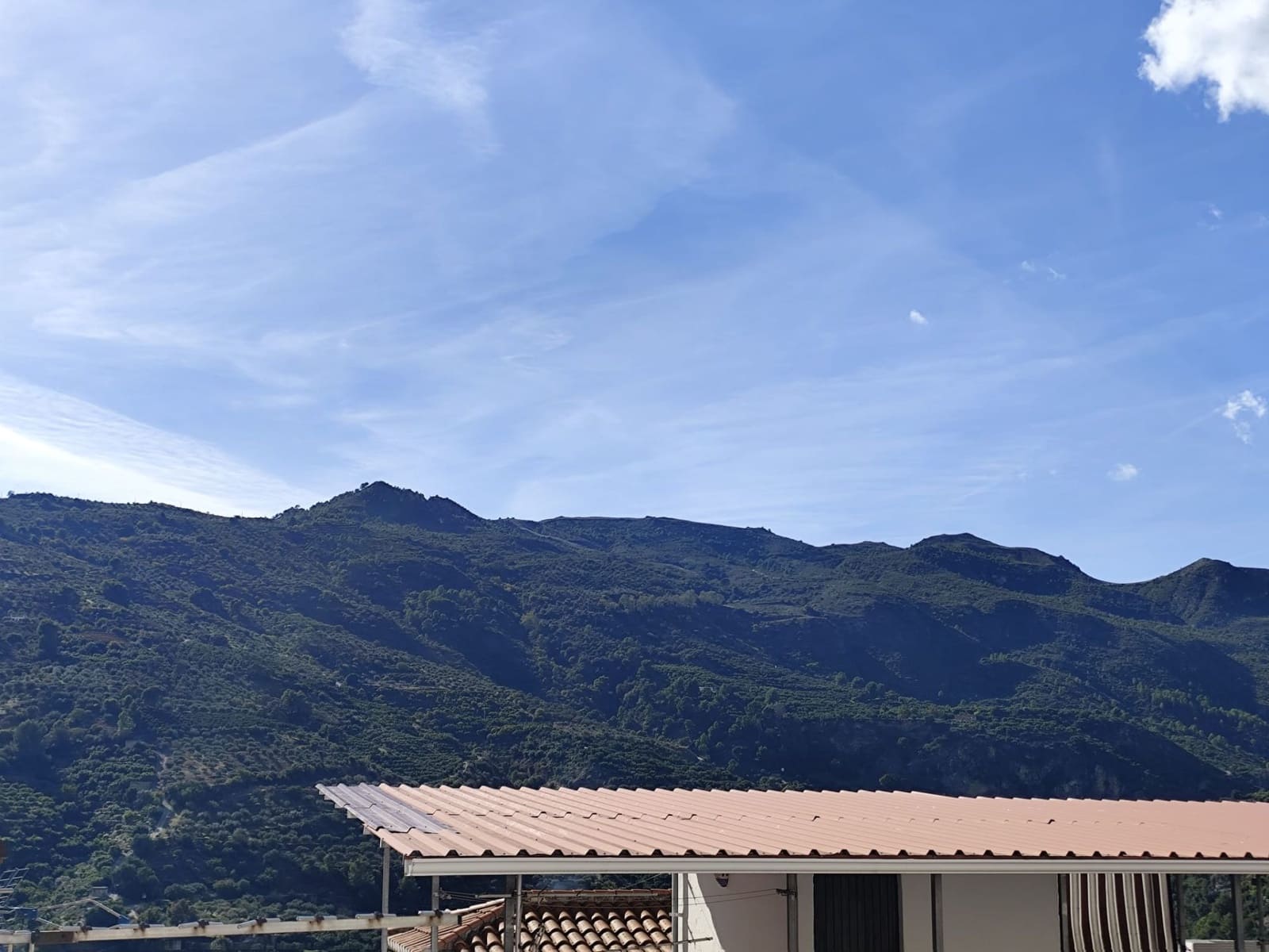 3 soverom Kjedet enebolig til salgs i Otivar - € 85 000 (Ref: 9402835)