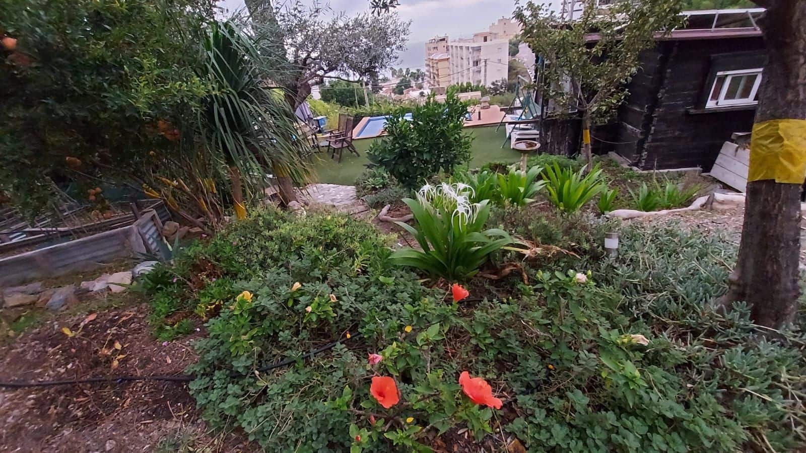 2 slaapkamer Villa te koop in Almunecar met zwembad garage - € 380.000 (Ref: 9439629)