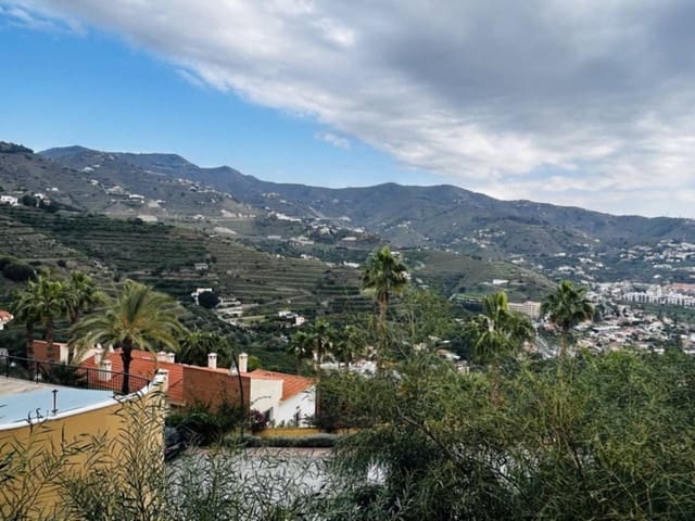 3 makuuhuone Huvila myytävänä paikassa Almuñécar mukana uima-altaan - 280 000 € (Ref: 9523902)