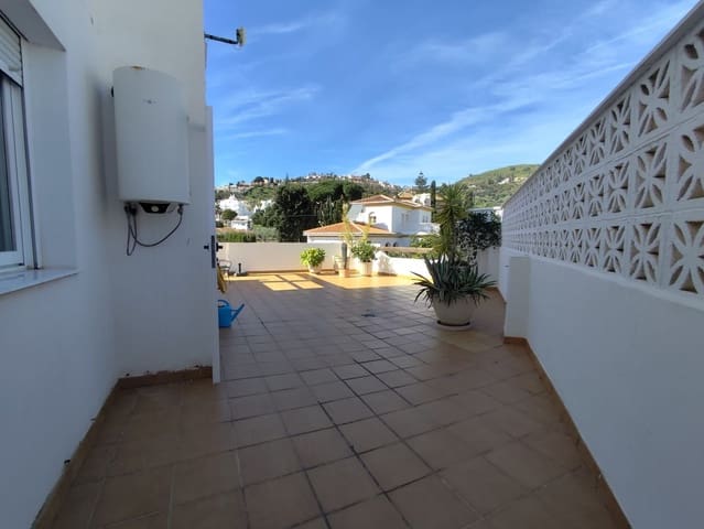 2 sovrum Lägenhet till salu i Almuñécar med garage - 285 000 € (Ref: 9676701)