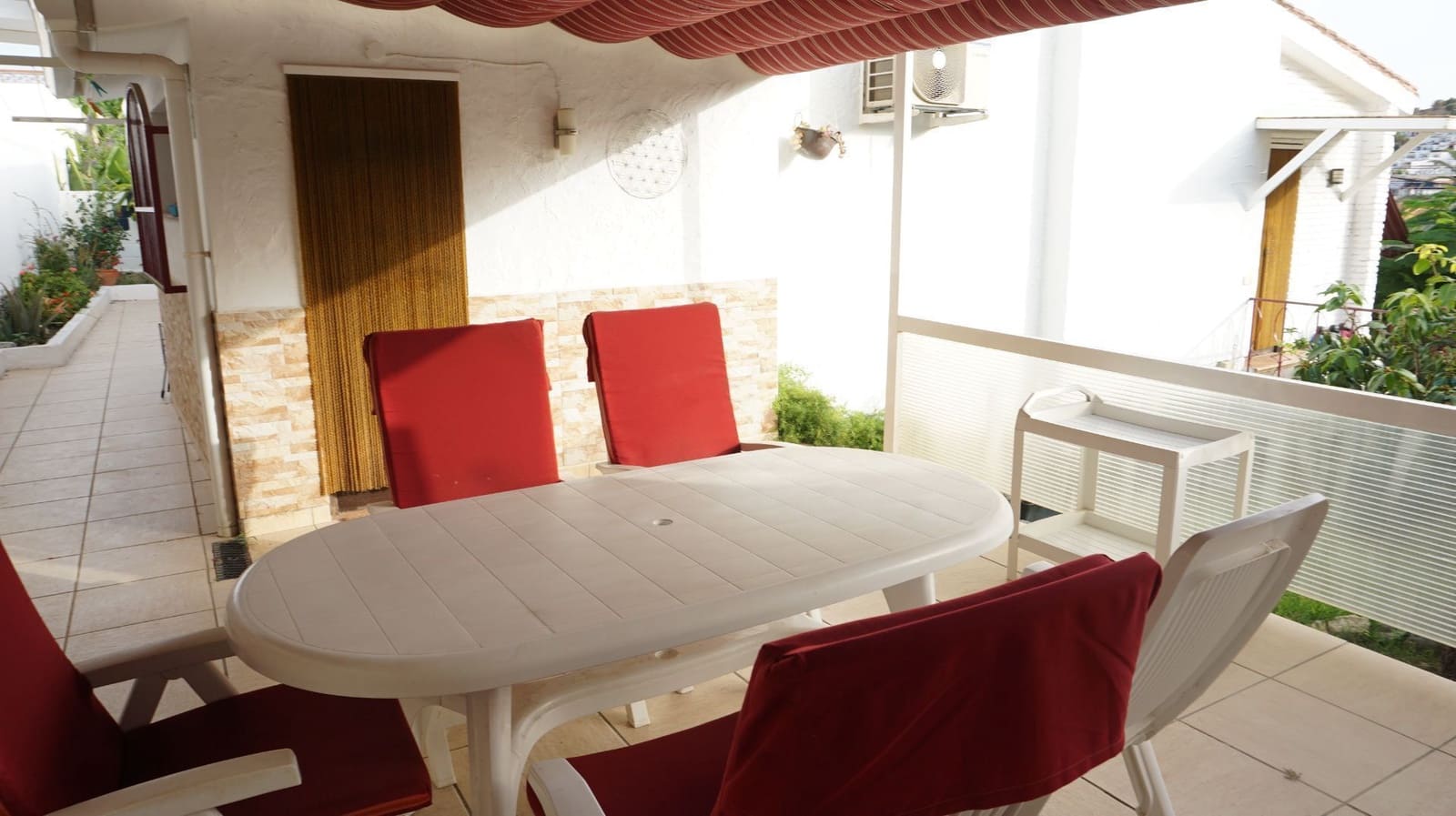 3 slaapkamer Villa te koop in Almunecar met zwembad garage - € 550.000 (Ref: 9755263)