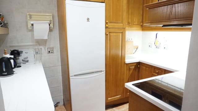 3 slaapkamer Villa te koop in Almuñécar met zwembad garage - € 550.000 (Ref: 9755263)