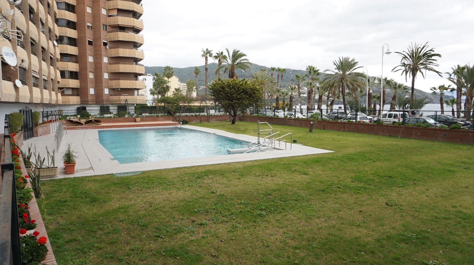 3 makuuhuone Huoneisto myytävänä paikassa Almunecar mukana uima-altaan 
autotalli - 515 000 € (Ref: 9755264)