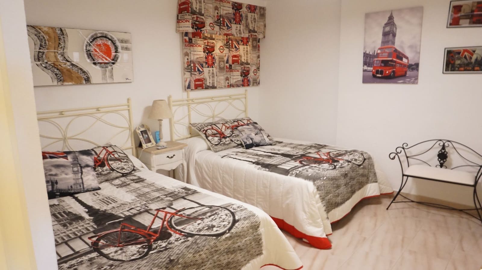 3 makuuhuone Huoneisto myytävänä paikassa Almunecar mukana uima-altaan 
autotalli - 515 000 € (Ref: 9755264)